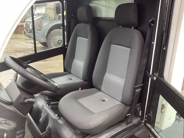 2015 mega bedrijfswagen - afbeelding 6 van  11