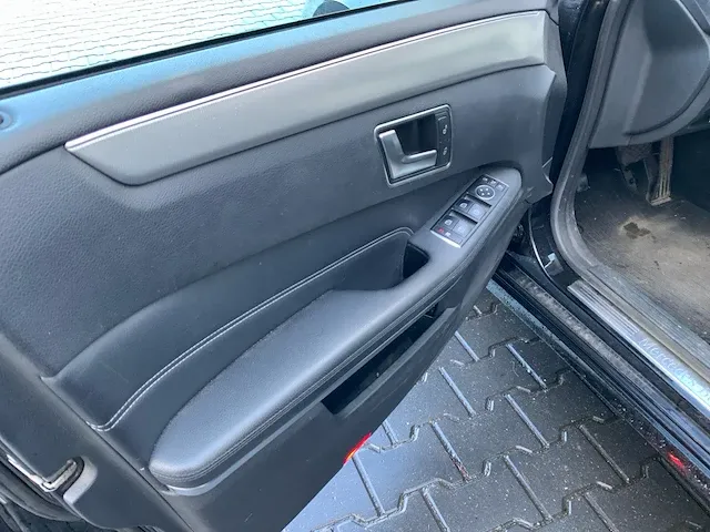 2015 mercedes-benz e350 bluetec personenauto - afbeelding 18 van  36