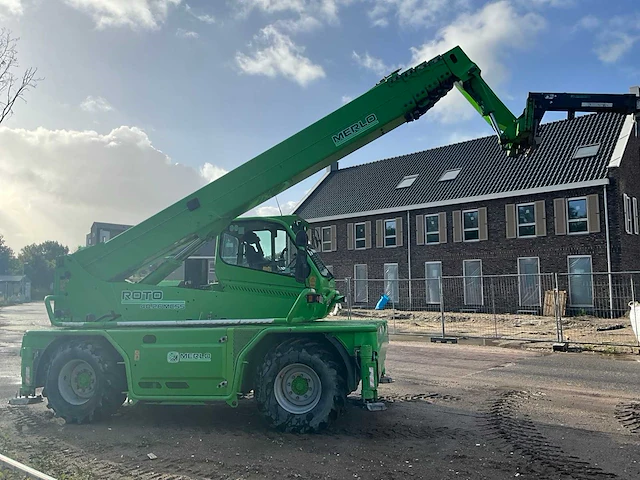 2015 merlo roto 40.26 mcss roterende verreiker met aanbouwdelen - afbeelding 45 van  67