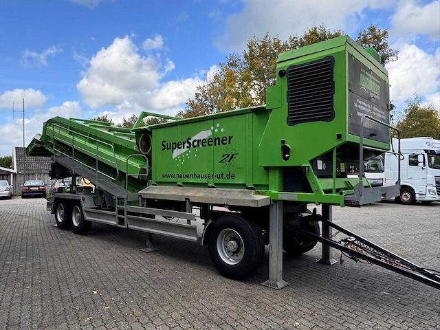 2015 neuenhauser sd300 mobiele zeefinstallatie grondzeef - afbeelding 1 van  31