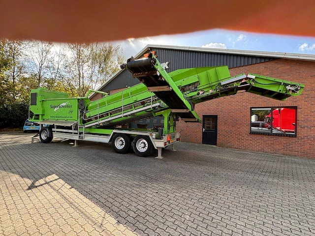 2015 neuenhauser sd300 mobiele zeefinstallatie grondzeef - afbeelding 12 van  31