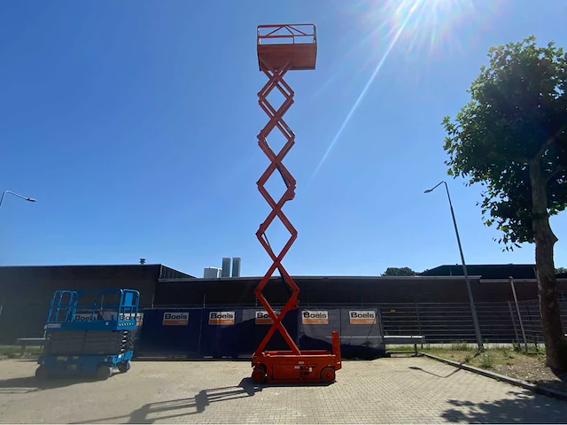 2015 pb lifttechnik pbs140-12ec hoogwerker - afbeelding 1 van  18