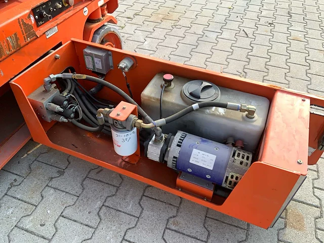 2015 pb lifttechnik pbs140-12ec hoogwerker - afbeelding 4 van  18