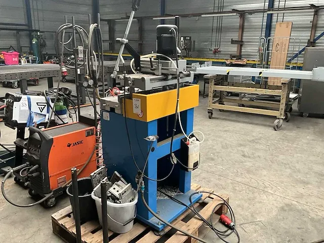 2015 pertici univer fc 100 ap kopieer freesmachine - afbeelding 20 van  26