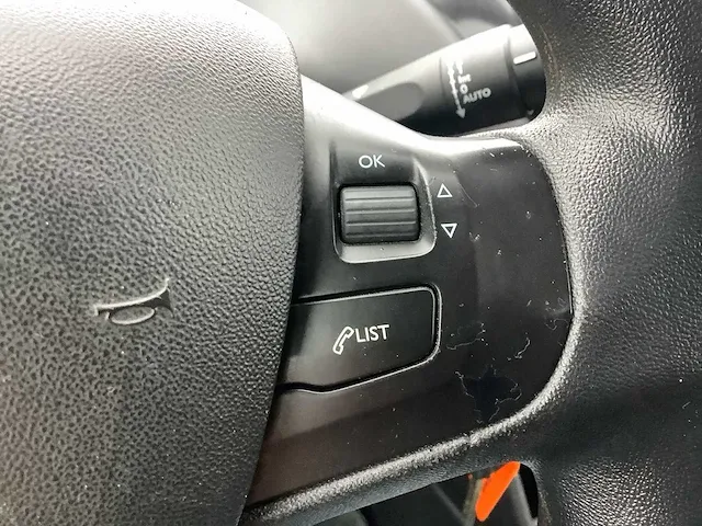 2015 peugeot 208 personenauto - afbeelding 5 van  15