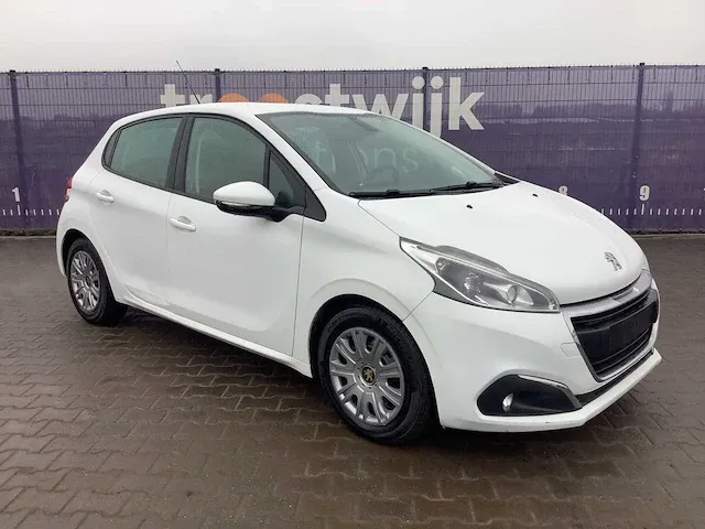 2015 peugeot 208 personenauto - afbeelding 8 van  15