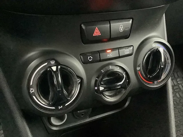 2015 peugeot 208 personenauto - afbeelding 6 van  16