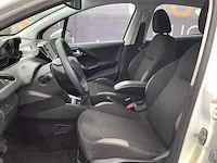 2015 peugeot 208 personenauto - afbeelding 14 van  18