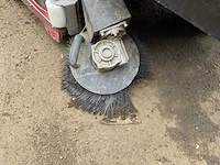 2015 rcm tera 1102r zelfrijdende veegmachine - afbeelding 9 van  16