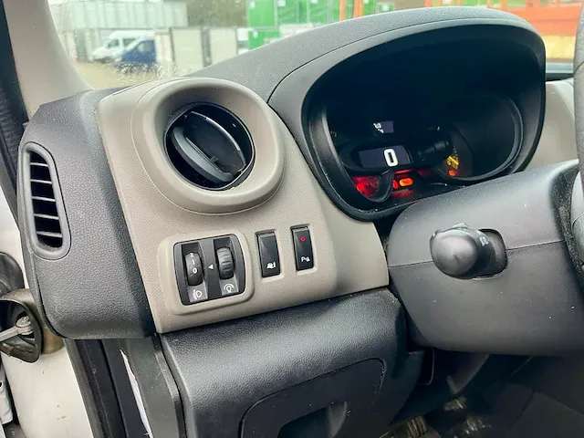 2015 renault trafic 1.6 dci t29 l2h1 comfort bedrijfswagen - afbeelding 5 van  16