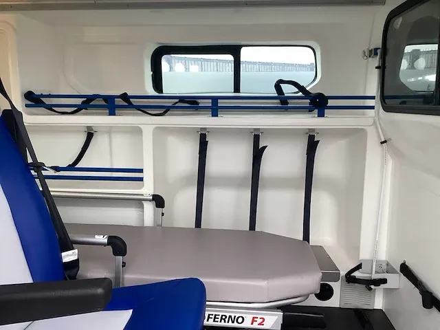 2015 renault trafic ambulance (nieuw/ongebruikt) - afbeelding 4 van  29