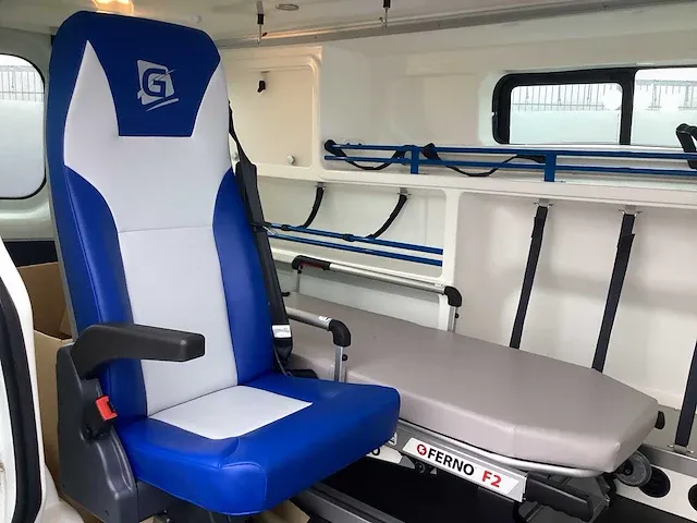 2015 renault trafic ambulance (nieuw/ongebruikt) - afbeelding 27 van  29