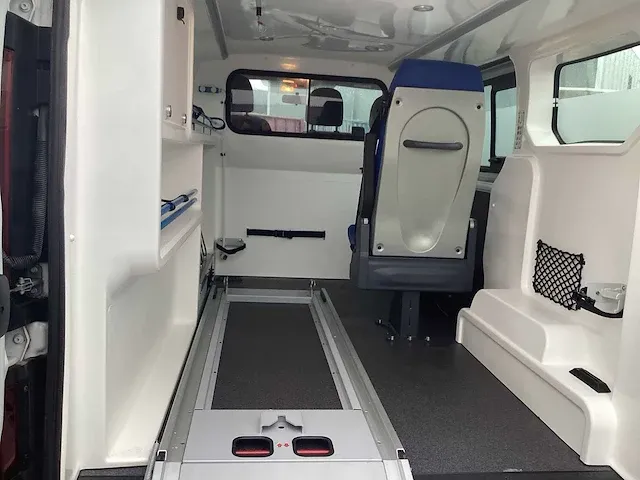 2015 renault trafic ambulance (nieuw/ongebruikt) - afbeelding 31 van  31
