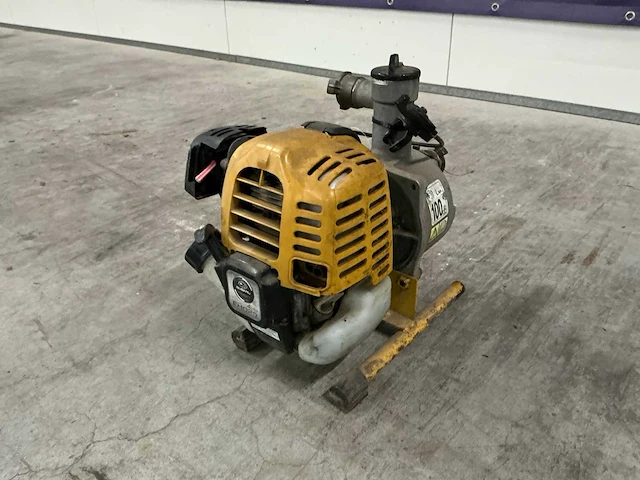 2015 robin pump ptv101 waterpomp - afbeelding 1 van  4