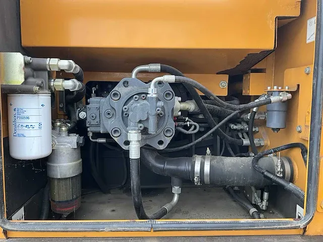2015 sany sy215c rupsgraafmachine - afbeelding 26 van  57