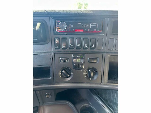 2015 scania r450 4x2 v6 vrachtwagen - afbeelding 9 van  18