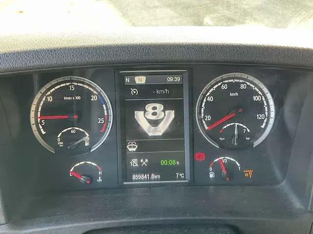 2015 scania r520 vrachtwagen - afbeelding 18 van  36