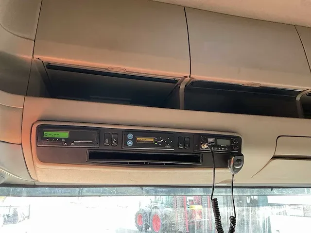 2015 scania r520 vrachtwagen - afbeelding 20 van  36