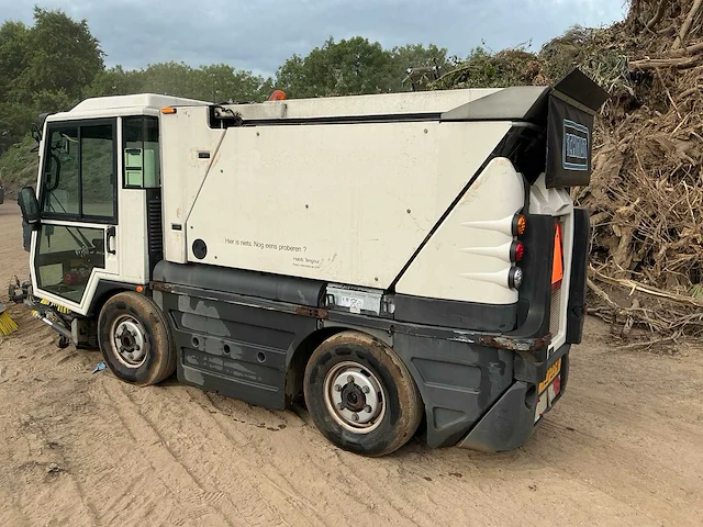 2015 schmidt swingo 200 veegzuigwagen - afbeelding 57 van  58