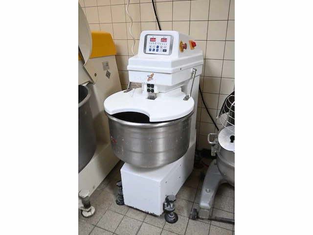 2015 sinmag sm-50t spiraalkneder - afbeelding 3 van  8