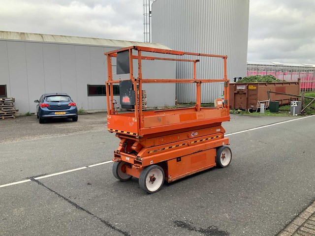 2015 sky jack sjiii3220 hoogwerker - afbeelding 16 van  18