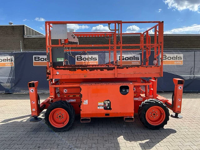 2015 skyjack sj 6826rt hoogwerker 4x4 - afbeelding 23 van  33