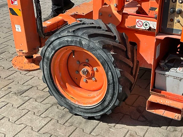 2015 skyjack sj 6832 rt hoogwerker 4x4 - afbeelding 24 van  33