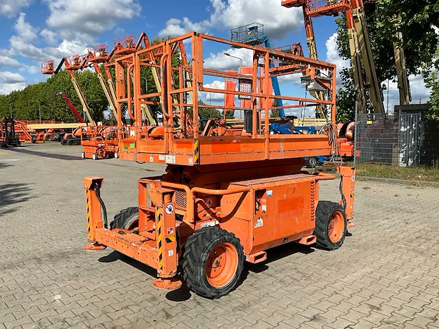 2015 skyjack sj 6832 rt hoogwerker 4x4 - afbeelding 32 van  33