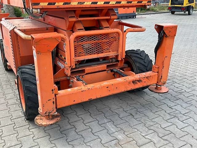 2015 skyjack sj 6832 rt hoogwerker 4x4 - afbeelding 14 van  33