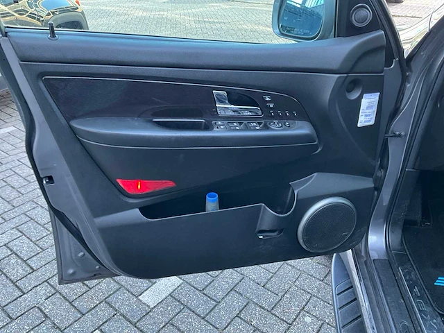2015 ssangyong rexton e-xdi personenauto - afbeelding 13 van  32