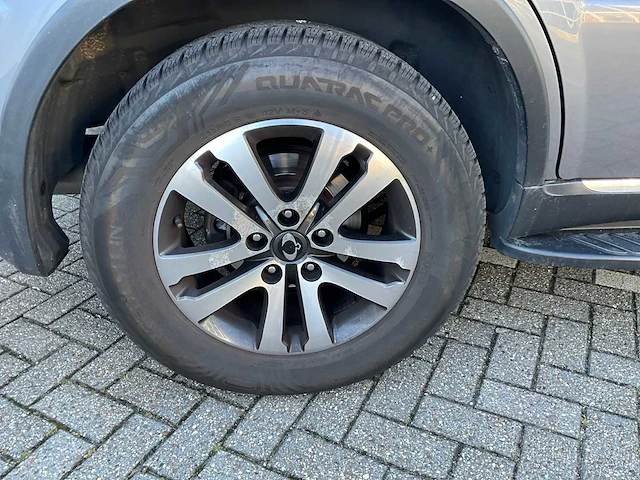 2015 ssangyong rexton e-xdi personenauto - afbeelding 18 van  32