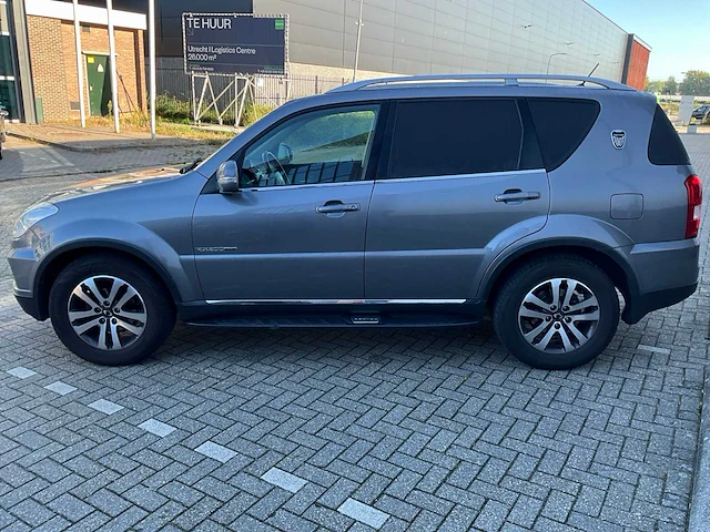 2015 ssangyong rexton e-xdi personenauto - afbeelding 31 van  32