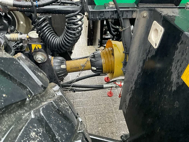 2015 steyr 4075 kompact vierwielaangedreven landbouwtractor met ransomes kooimaaier. - afbeelding 9 van  57