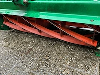 2015 steyr 4075 kompact vierwielaangedreven landbouwtractor met ransomes kooimaaier. - afbeelding 32 van  57