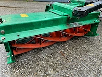 2015 steyr 4075 kompact vierwielaangedreven landbouwtractor met ransomes kooimaaier. - afbeelding 37 van  57