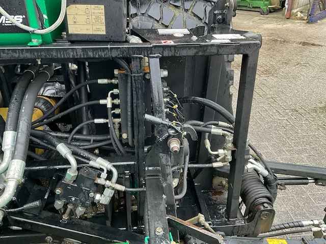 2015 steyr 4075 kompact vierwielaangedreven landbouwtractor met ransomes kooimaaier. - afbeelding 44 van  57