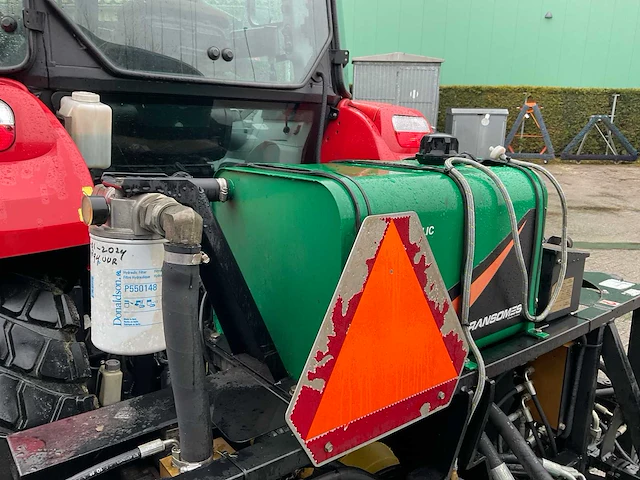 2015 steyr 4075 kompact vierwielaangedreven landbouwtractor met ransomes kooimaaier. - afbeelding 48 van  57