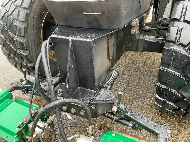 2015 steyr 4075 kompact vierwielaangedreven landbouwtractor met ransomes kooimaaier. - afbeelding 57 van  57