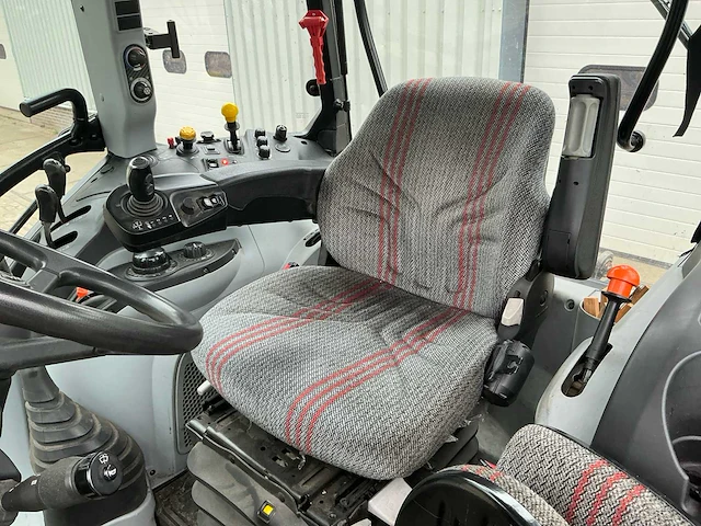 2015 steyr 4095 multi vierwielaangedreven landbouwtractor - afbeelding 14 van  28