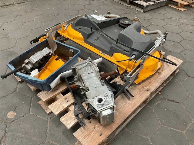 2015 stiga park 420p p901 ch grasmaaier - afbeelding 13 van  16