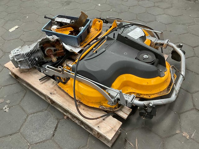 2015 stiga park 420p p901 ch grasmaaier - afbeelding 9 van  16