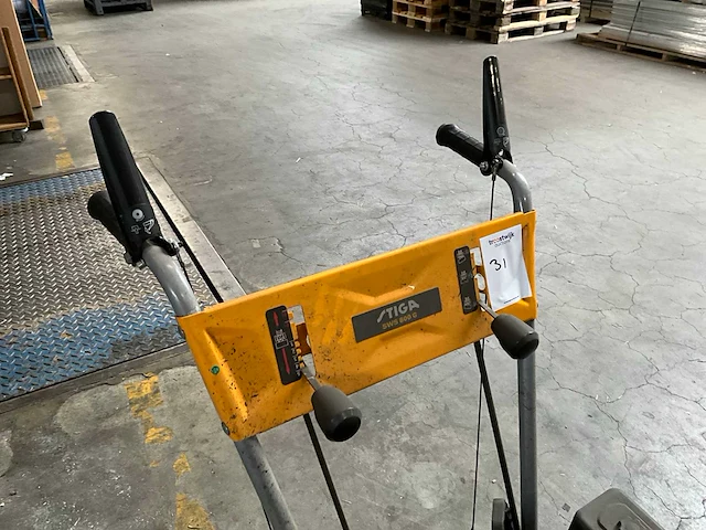 2015 stiga sws800 straatveegmachine - afbeelding 8 van  9