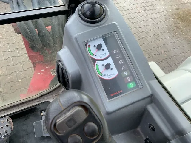 2015 takeuchi tb250 minigraafmachine - afbeelding 25 van  37