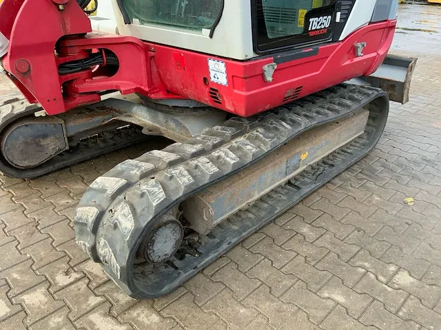 2015 takeuchi tb250 minigraafmachine - afbeelding 33 van  37