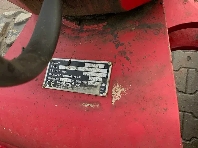 2015 takeuchi tb250 minigraafmachine - afbeelding 13 van  37