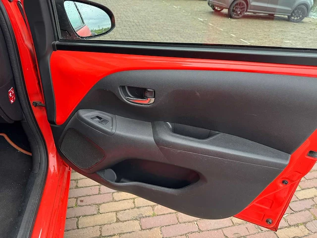 2015 toyota aygo 1.0 vvt-i x-cite sport gb-980-p - afbeelding 2 van  19
