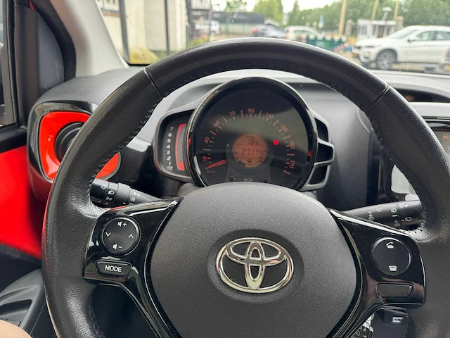 2015 toyota aygo 1.0 vvt-i x-cite sport gb-980-p - afbeelding 8 van  19