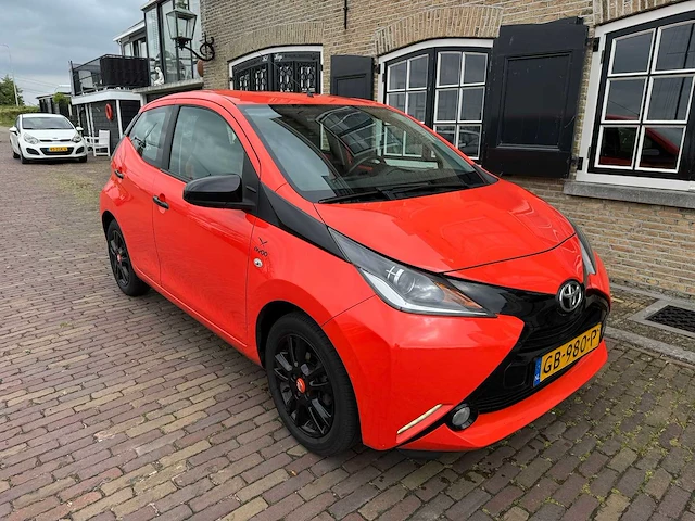 2015 toyota aygo 1.0 vvt-i x-cite sport gb-980-p - afbeelding 12 van  19