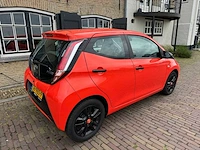 2015 toyota aygo 1.0 vvt-i x-cite sport gb-980-p - afbeelding 13 van  19