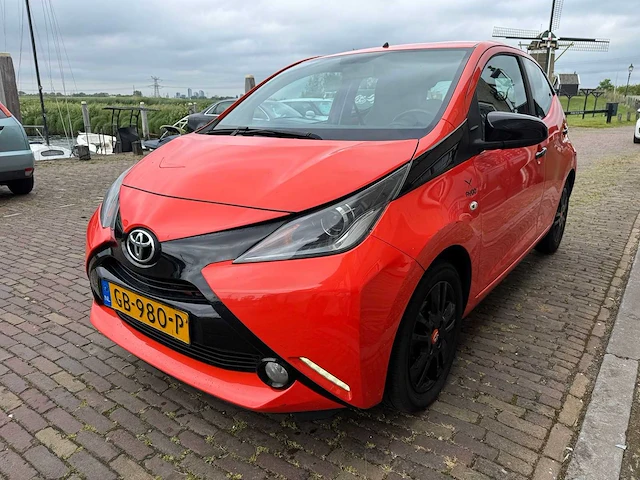 2015 toyota aygo 1.0 vvt-i x-cite sport gb-980-p - afbeelding 16 van  19